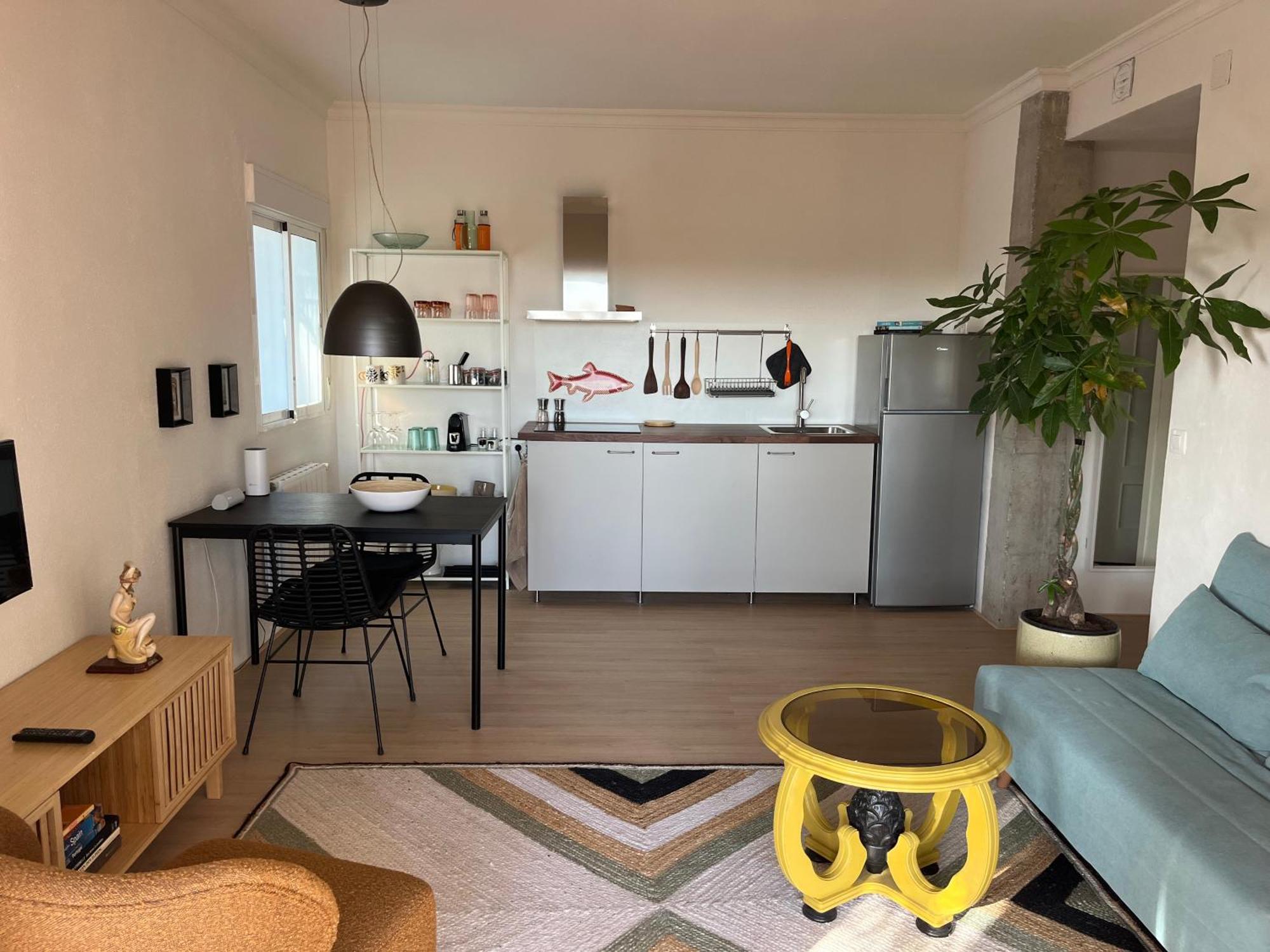 Apartment Arriba Stijlvol Met Zwembad En Tuin