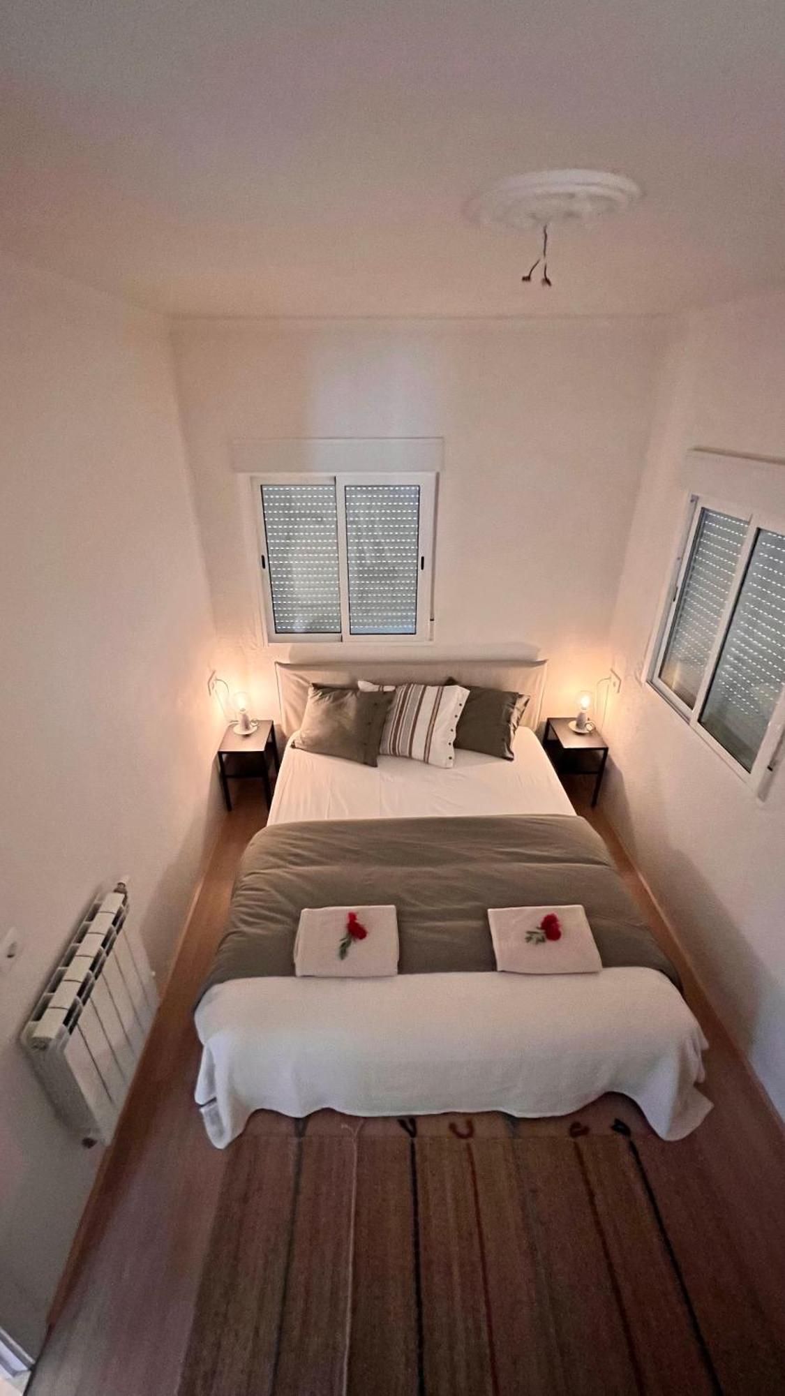 Arriba Stijlvol Met Zwembad En Tuin Apartment
